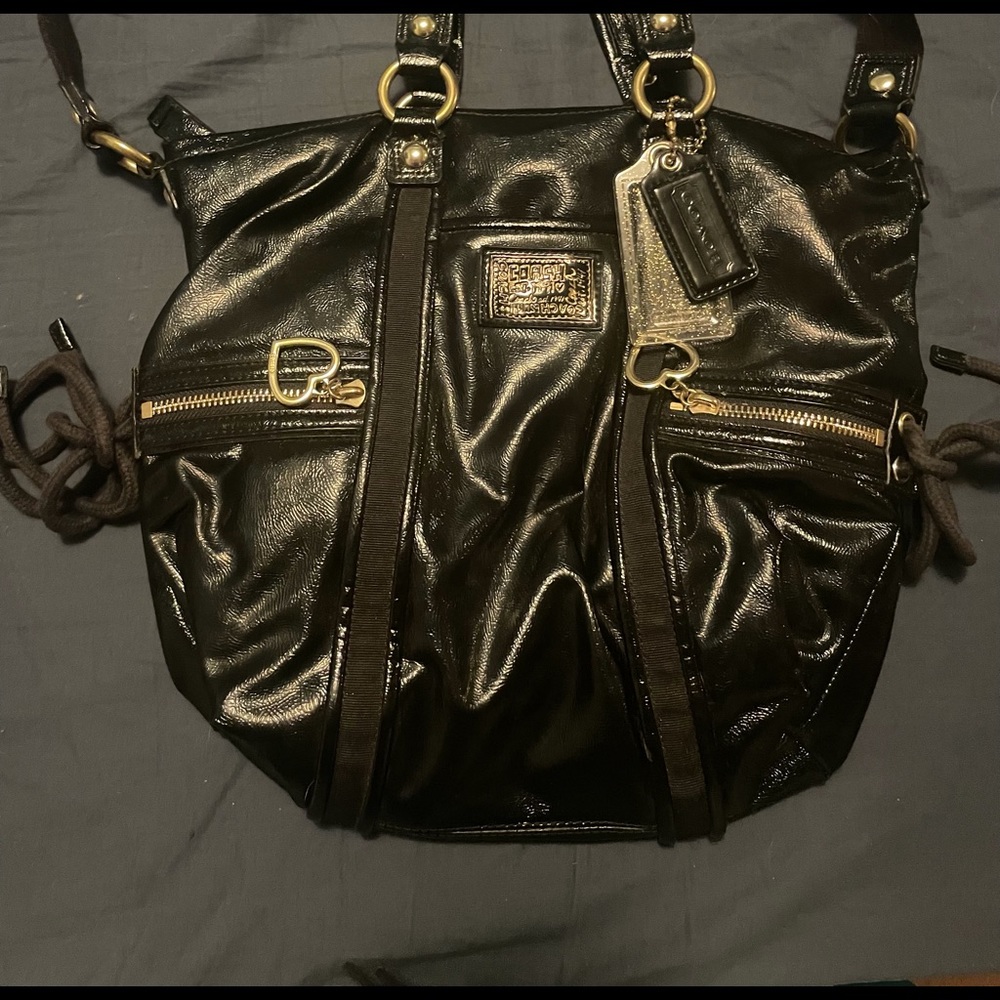 Coach Poppy Liquid Glam Gloss Black Patent Leather Spotlight Shoulder Bag